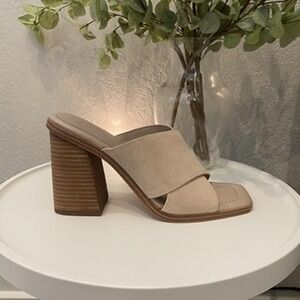 Marc Fisher Barli Heeled Sandal Mule Tan Like New 9 Womens